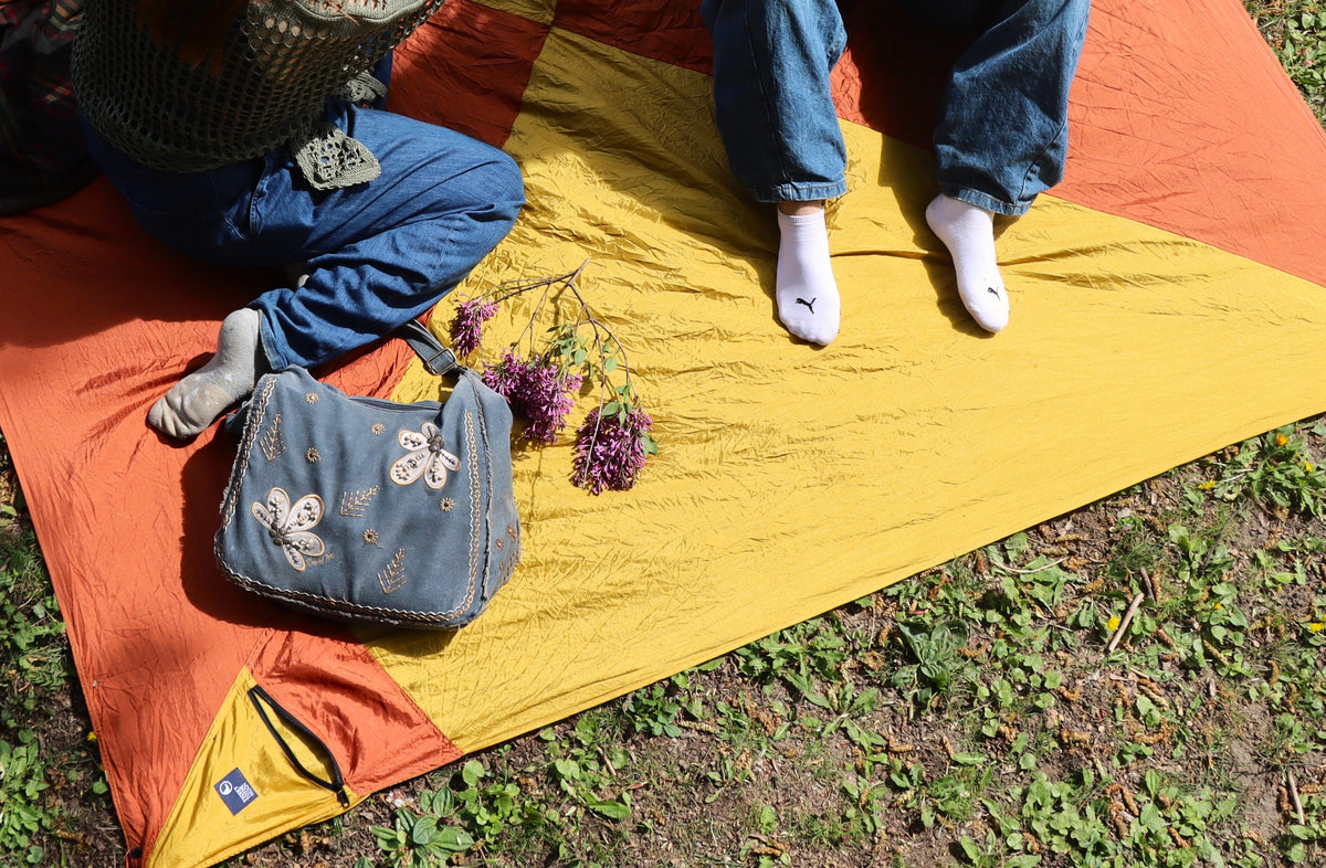 Others - Travel Blankets