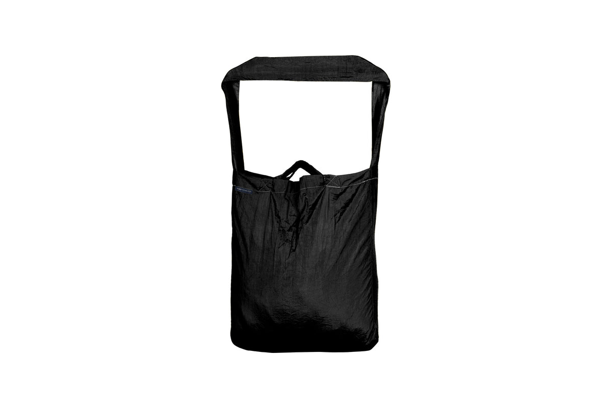 Moon Bag Medium in Black, front view
