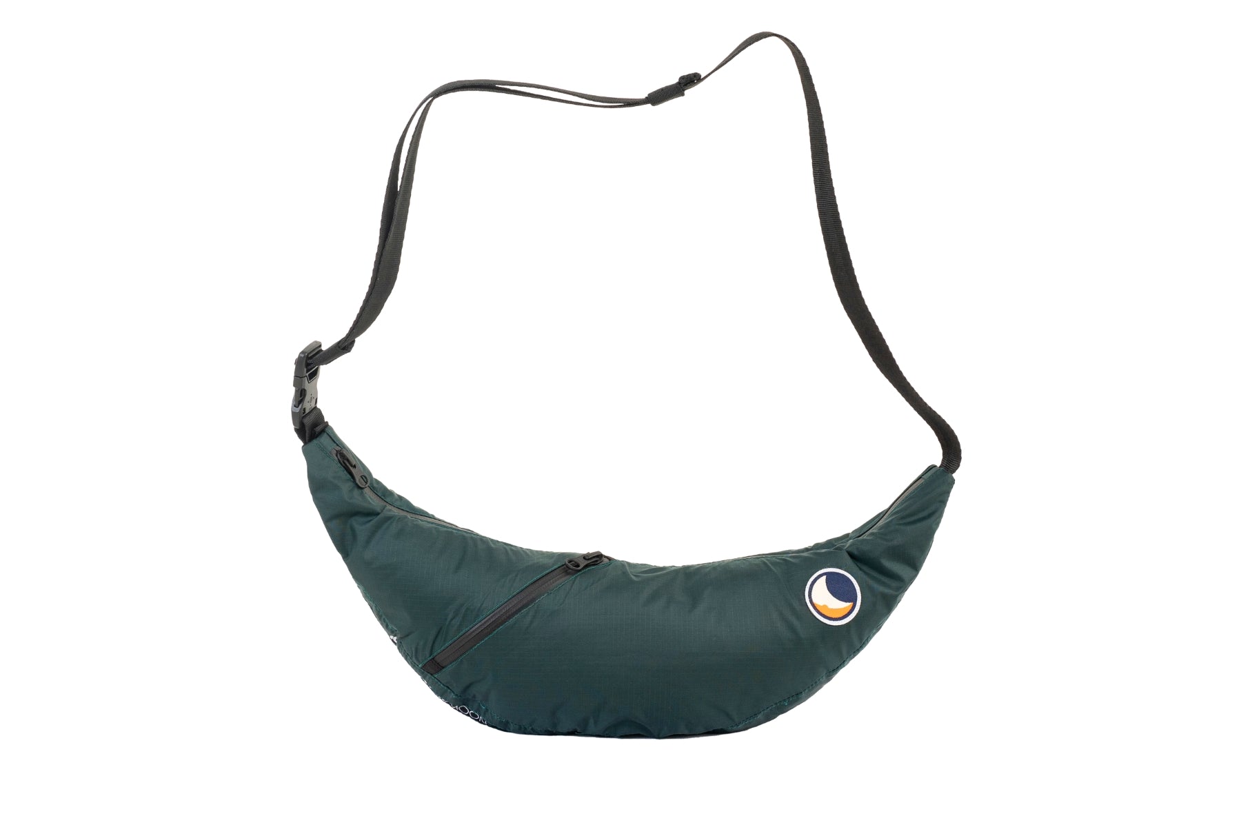 SLING BAG WATER RESISTANT