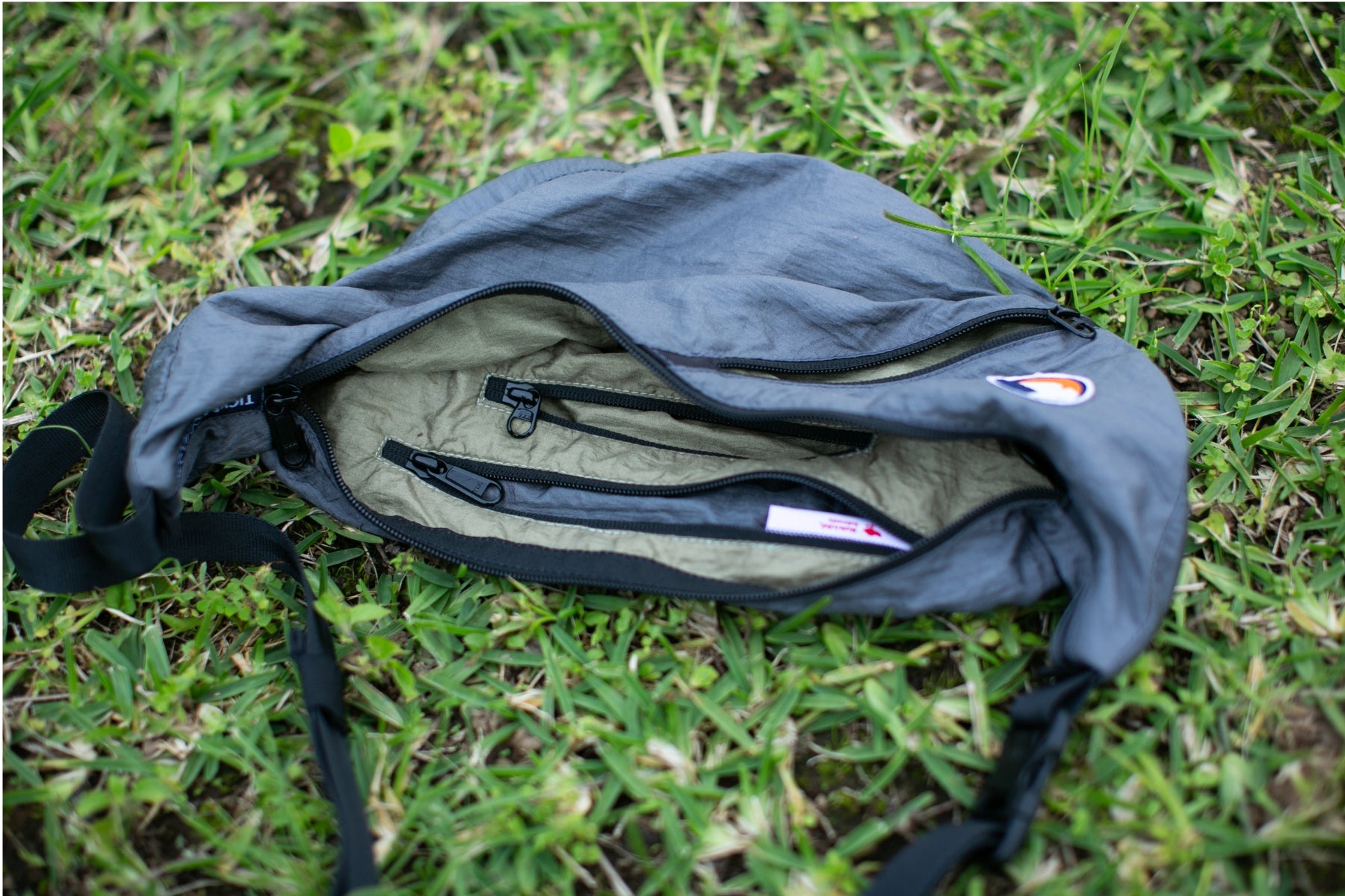 Sling Bag Basic – Lightweight Crossbody Bag & Travel Pouch